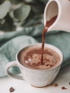 photo-1542990253-0d0f5be5f0ed