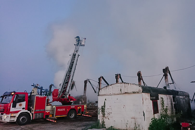 FOTOD: Kuusalu vallas põles maani maha puidutööstus. 10 198254971 4160678960658308 7612146201382203346 n