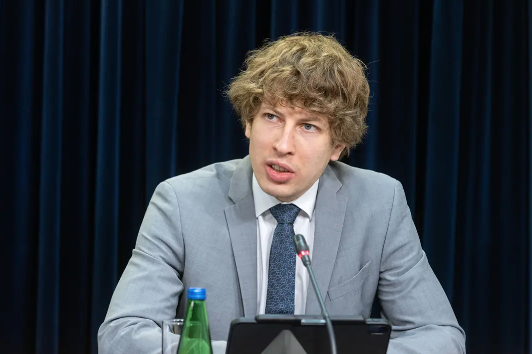 Screenshot 2021-11-05 at 19.58.01