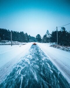 markus-laanisto-W6mWkU5NdIk-unsplash