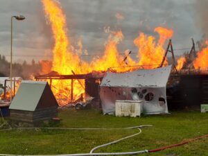 Leedi kõrvalhoone 2