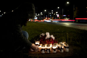 must kaart esimene pool 2022