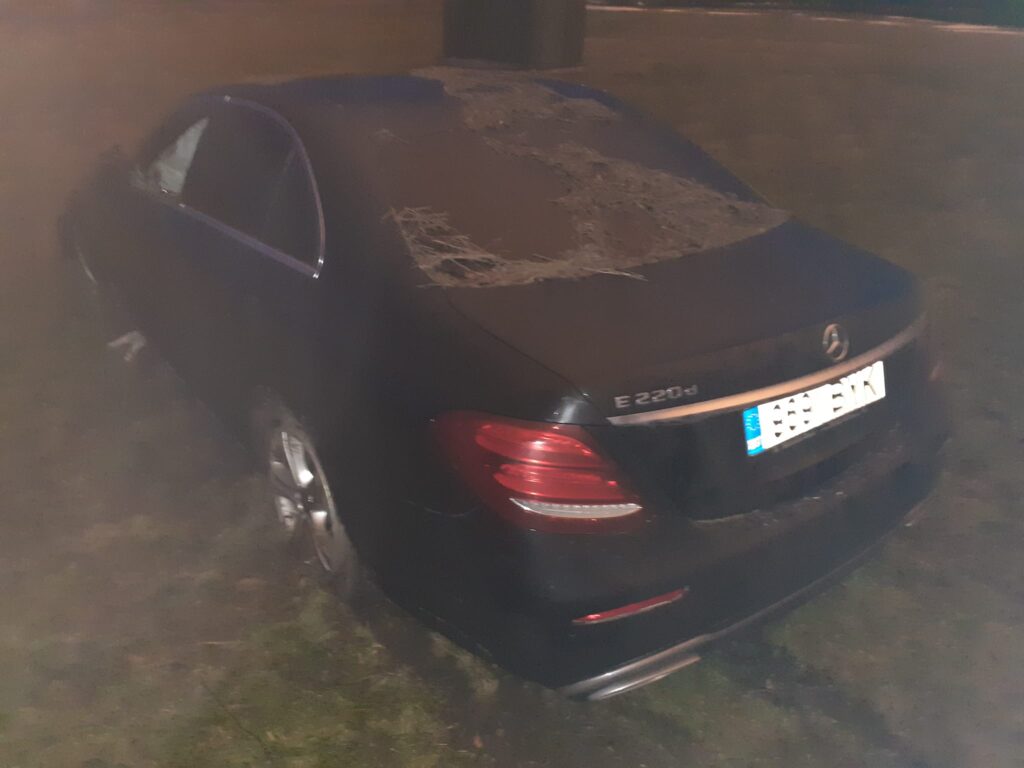 Renditud Mercedes jättis Luunja vallas endast maha täieliku hävitustöö 5 324735537 2466610243495667 2206023373922187329 n