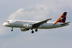 SmartLynx_Airlines_Airbus_A320_Vanzura