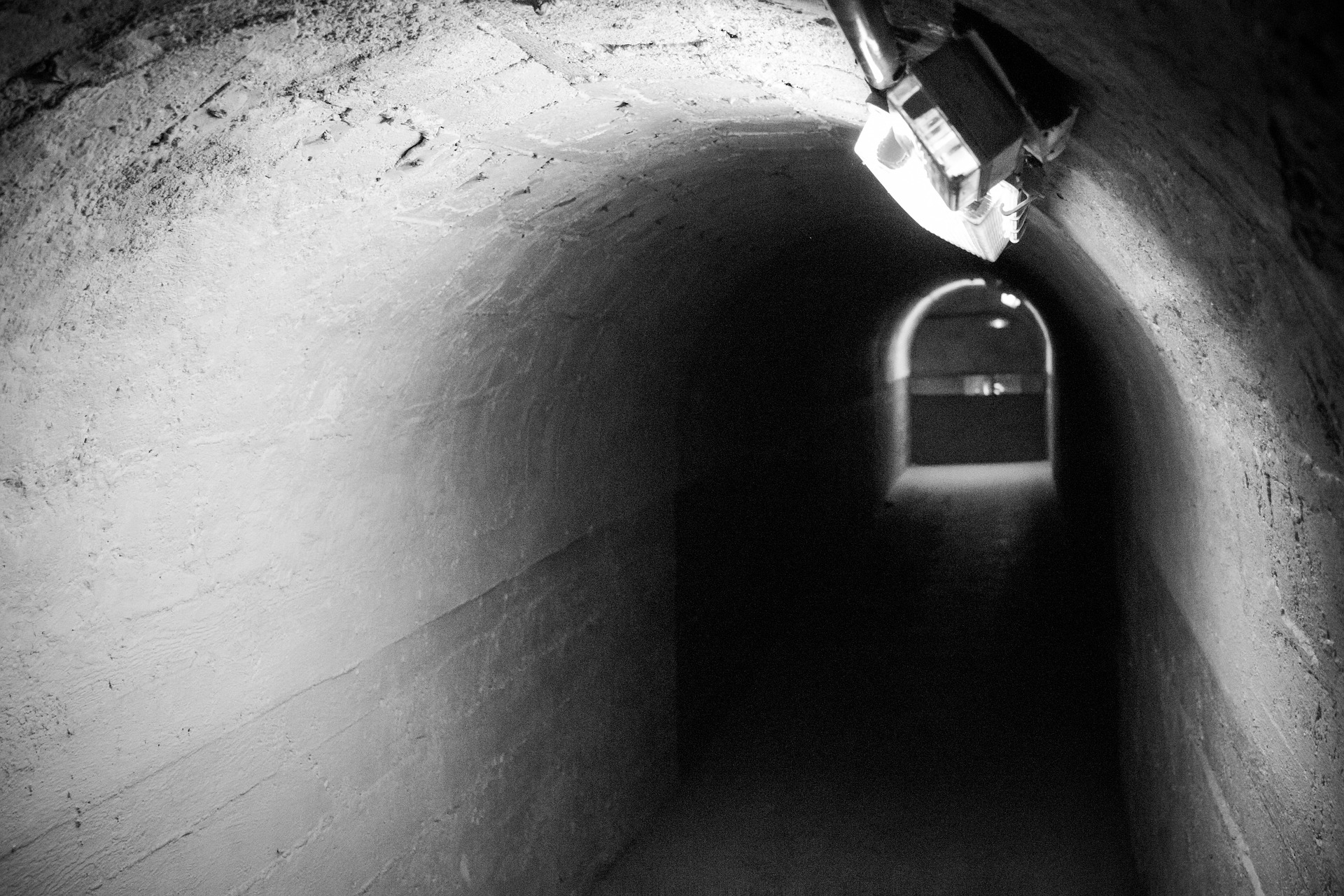 tunnel-gac8f9e6dd_1920