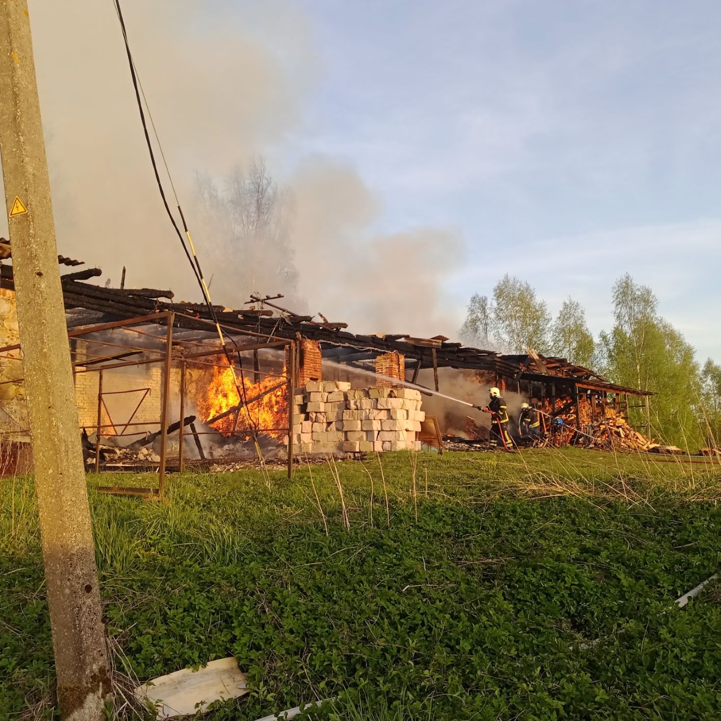 Krabi küla hoonepõleng3