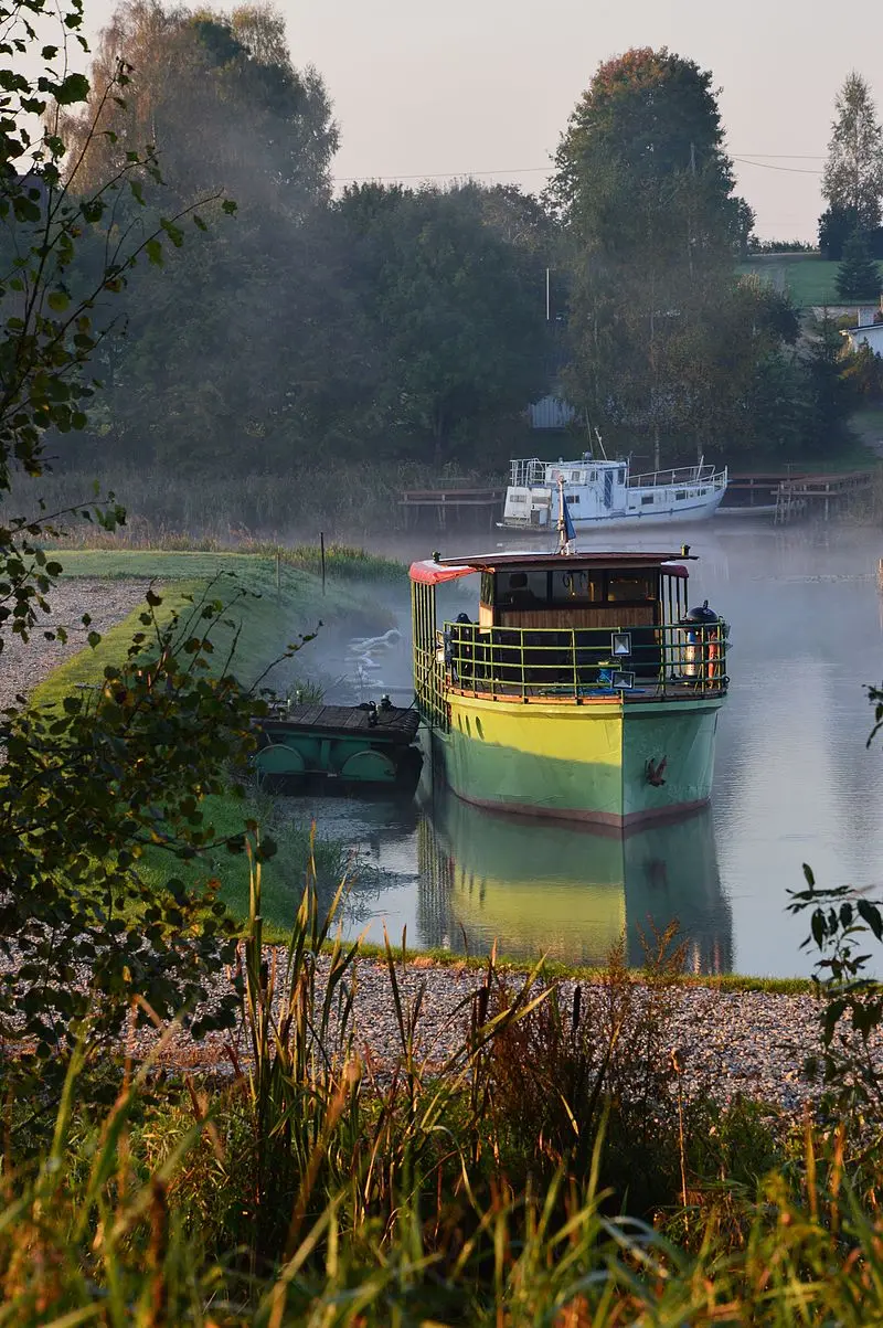 Boat_on_River_Emajõgi