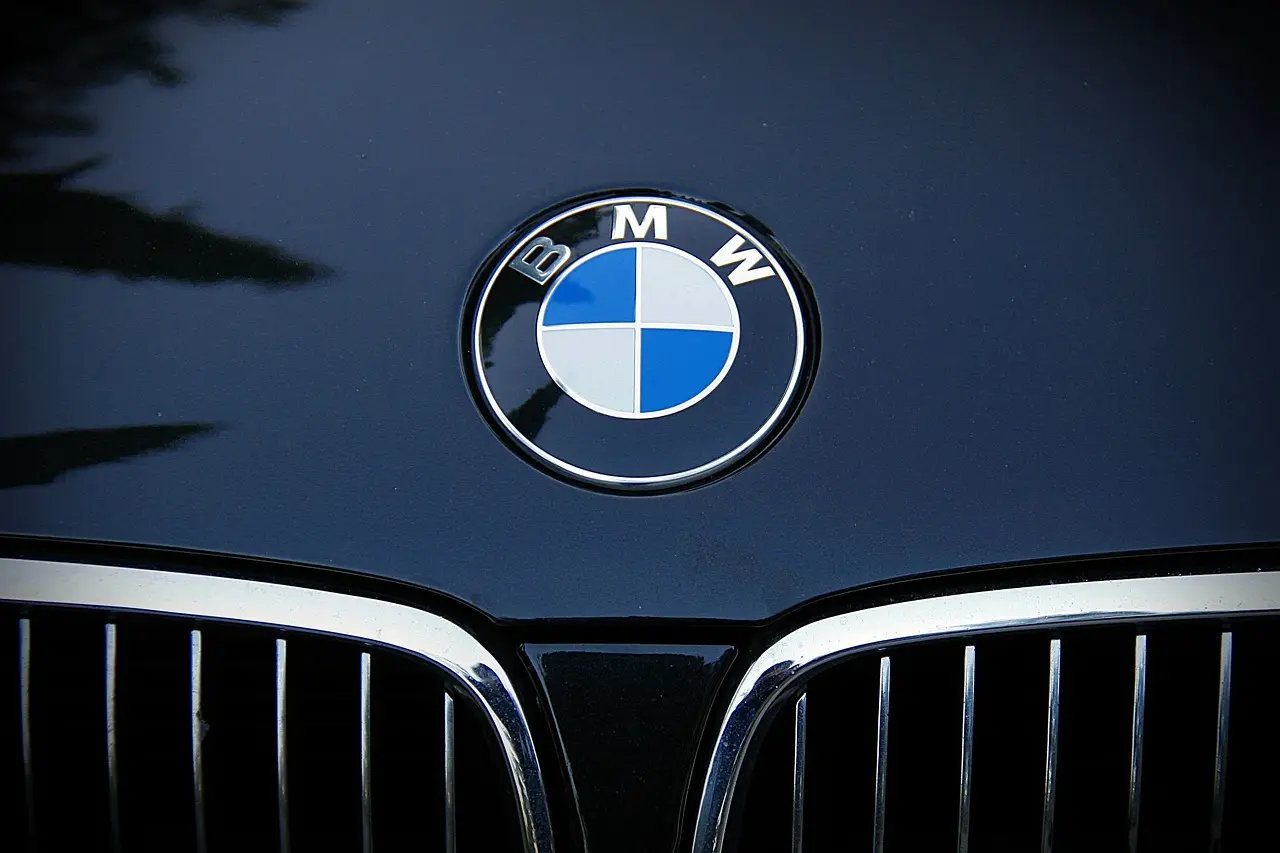 bmw-g0e98a167f_1280