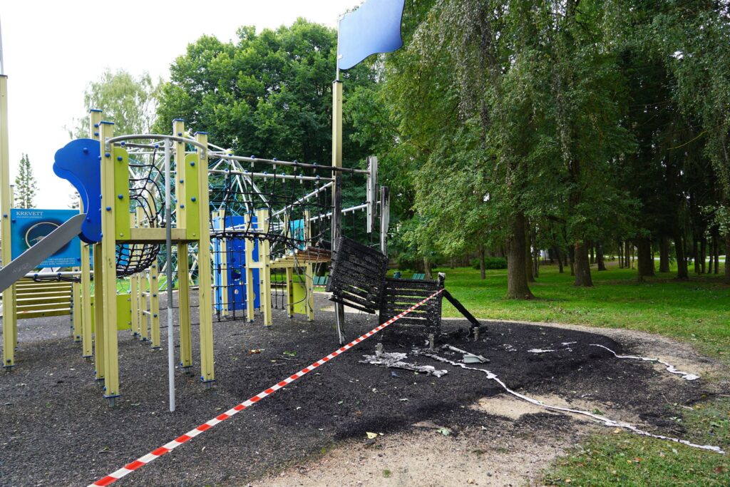 366042228 702028301951563 151144803077910145 n