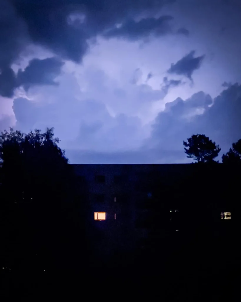 FOTOD: Öösel möllas suur äiksestorm Jõgeval. 13 367936325 6889701347728580 7907145278909373883 n 1