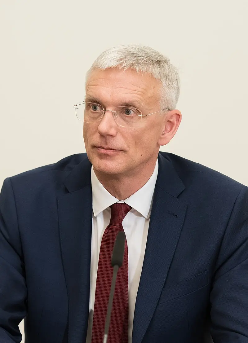 800px-Krišjānis_Kariņš_2019_(cropped)2