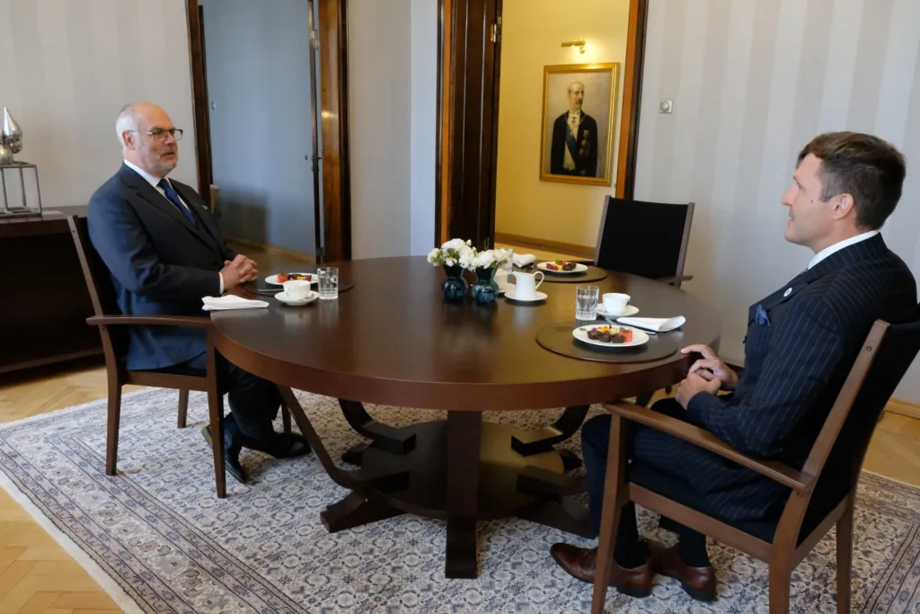 President Karis kohtus kõigi parlamendierakondade juhtidega. Galerii 9 53164143880 cb67e4e096 h