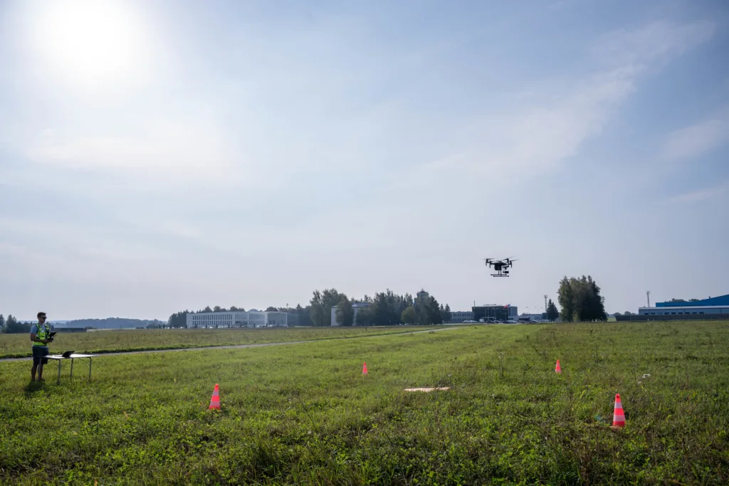 Esimesed lennud mehitamata lennunduse digitaalsete süsteemide testalal olid edukad 5 53186758468 4634276163 k