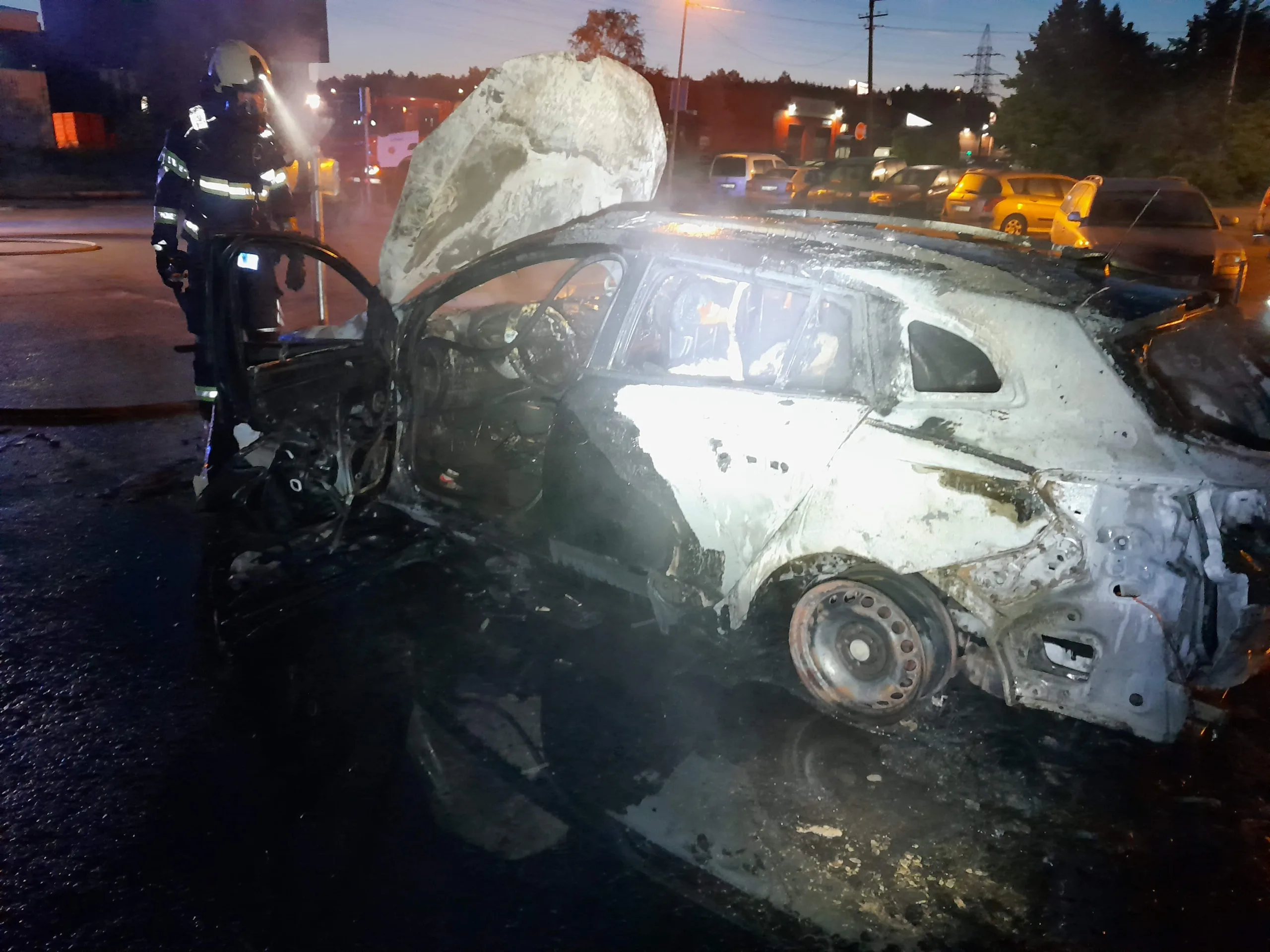 Põlenud Renault_15.09_3[690]