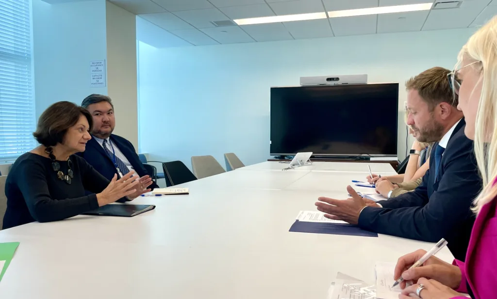 Välisminister Tsahkna New Yorgis: Venemaa juhtkonna vastutusele võtmine ei saa olla ainult soovmõtlemine 5 Tsahkna ja DiCarlo 21.09.2023727