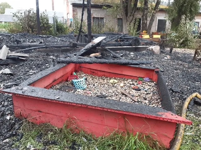 TÄIENDATUD: Tartus põles puukuur, kahjustada sai pagaritöökoda ja laste mänguväljak 5 kroonuaia1 jpg