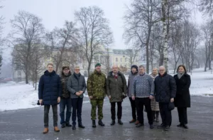 Riigikaitsekomisjoni-liikmed-kulastasid-diviisi-scaled