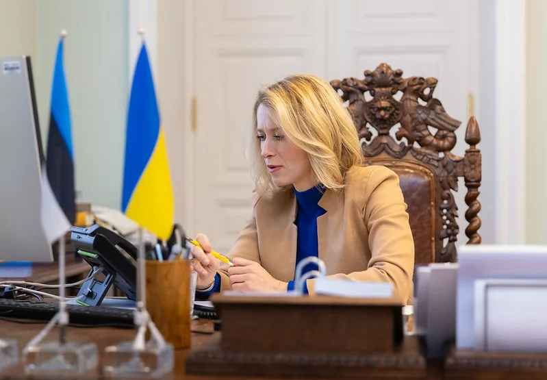 53384208645_10b54092ef_c