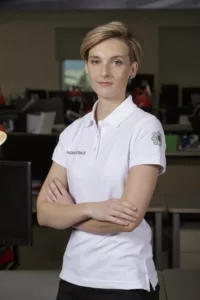 Karmen Oks - Autor Danel Rinaldo