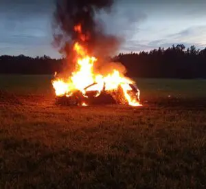 Mazda põllurallikas Kolu-Tammiku teel_24.07